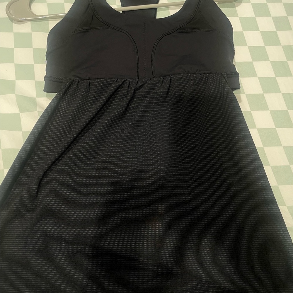 Black Lululemon built in bra top